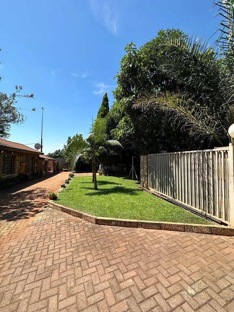 4 Bedroom Property for Sale in Waterkloof North West